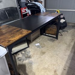  Desk 