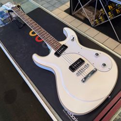 Eastwood Sidejack STP White Baritone Electric Guitar