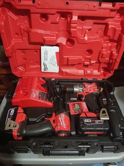 Milwaukee Fuel M18 Combo Kit Brushless Like New!