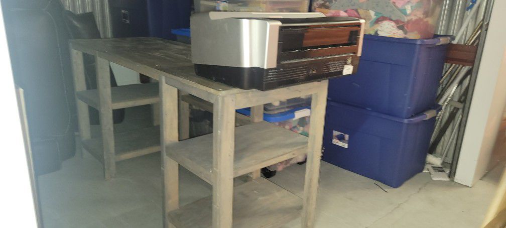 Custom Wood Desk/bar/ TV Stand