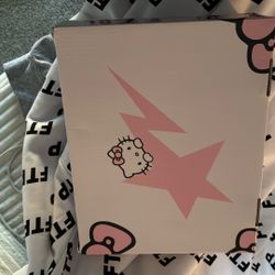 Bape Hello Kitty 