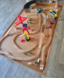 Melissa & Doug train set