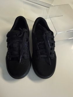 DC Boys Black Sneakers Size 12
