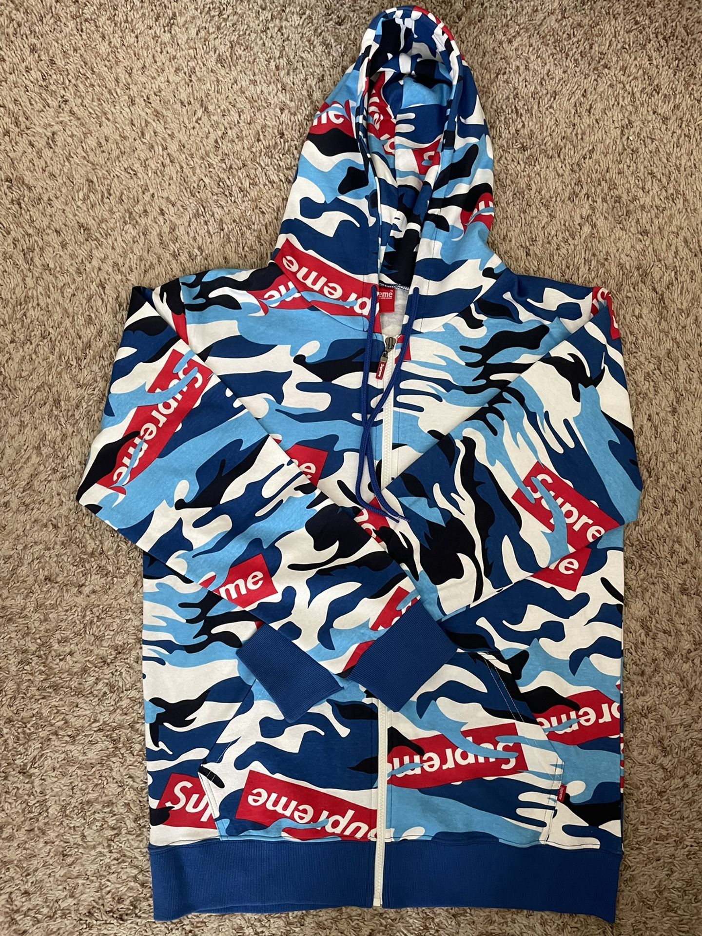 Supreme Hoodie 2
