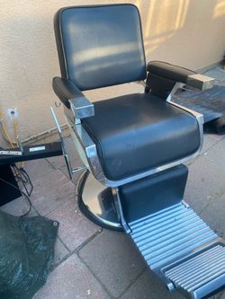 Barber chair
