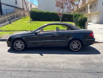 2004 Mercedes-Benz CLK-Class