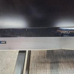 Vizio 32" TV