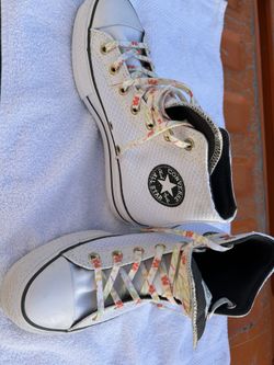 Women’s Converse New