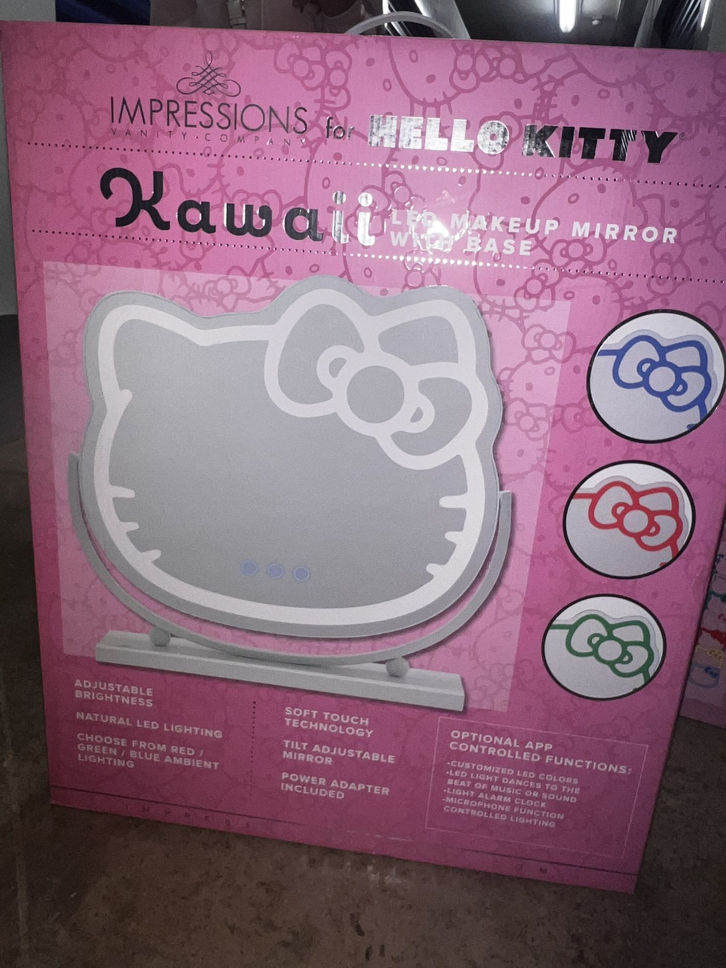 Hello kitty Vanity Impressions Mirror 