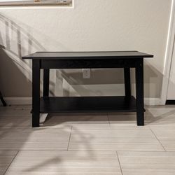 Coffee Table/ Entry Way Table 