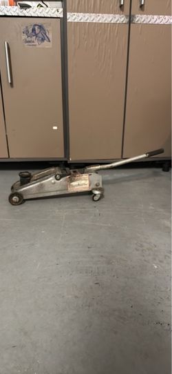 Hydraulic Floor Jack 2 ton