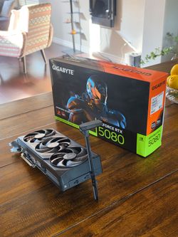 GIGABYTE GeForce RTX 5080 Windforce OC SFF 16G – Like New, Under 100 Hours Use