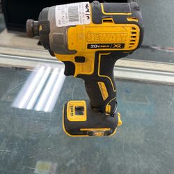 Dewalt Impact Drill With Battery 