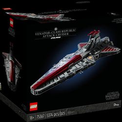 LEGO Star Wars Venator-Class Republic Attack Cruiser 