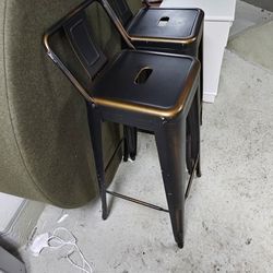 Great Deal 2 Bar Stool Chairs 50$