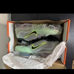 Nike Air Vapormax 2021 FK NN DX3368-700, (VOLT/BLACK-PHOTO BLUE-METALLIC SILVER) 7