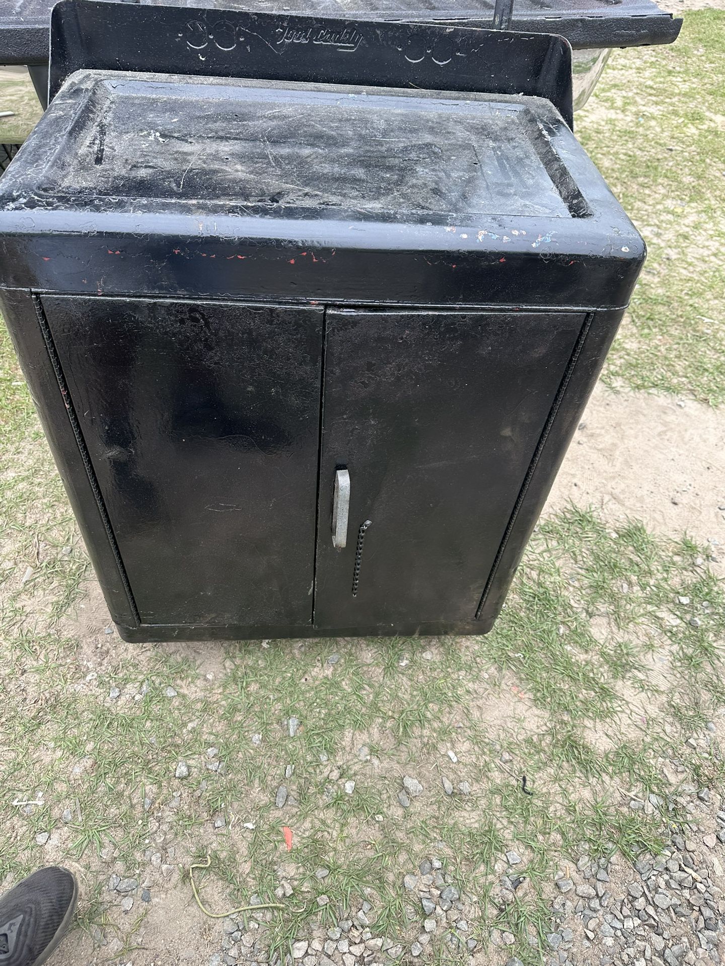 Vintage Rolling Toolbox