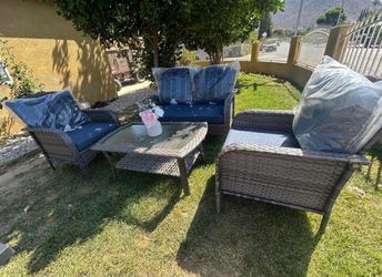 Patio furniture set outdoor new in the box