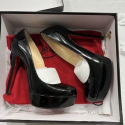 Louboutin High Heels 