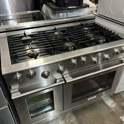Electrolux 48” Dual Fuel Gas Range 