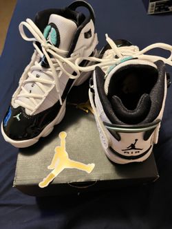 Jordan 6 Rings (Size4.5y)