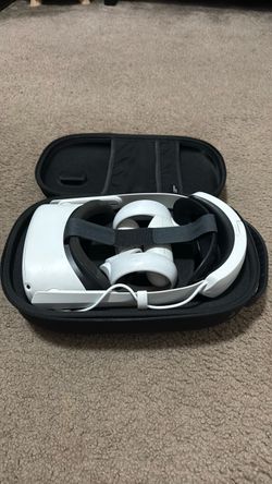 Meta Quest 2 VR Headset with Carrying Case