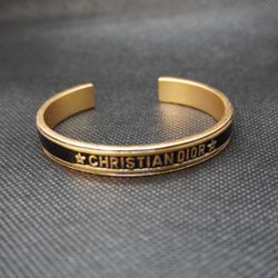 CD Bracelet, Pulsera 