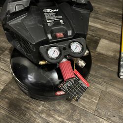 Air Compressor Brand New  350$