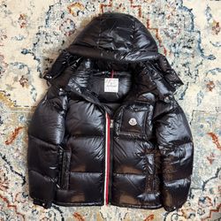 MONCLER 