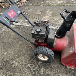 Toro 521 Snow Blower