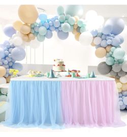 Gender Revel Tablecloth (blue & pink)