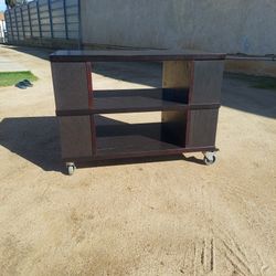 Expreso Colored Tv Stand 