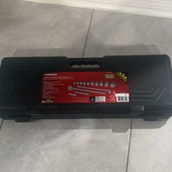 Husky 14 Piece 3/4 In Drive Socket Wrench Kit 