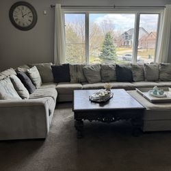 Sectional couch