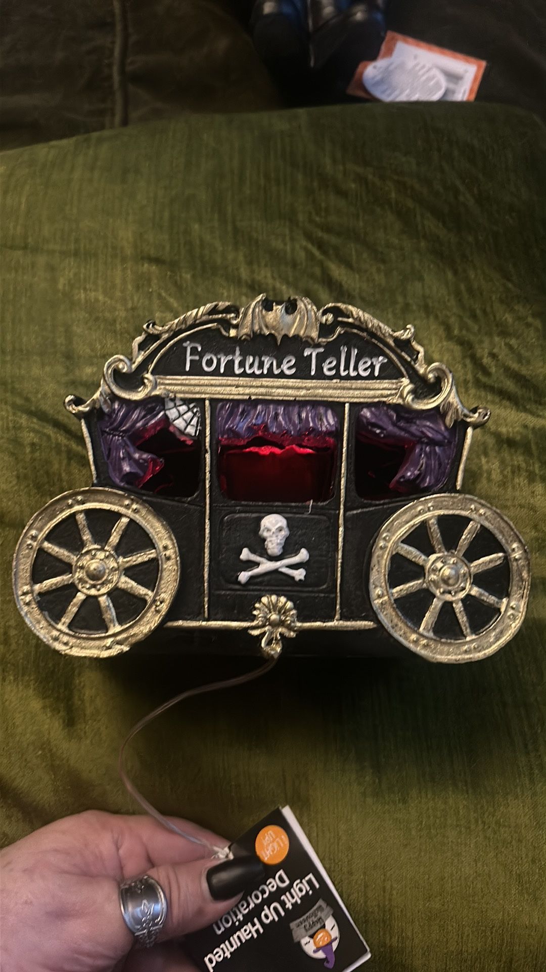 Lighted Haunted Fortune Teller Carriage (New)