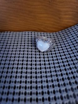 Mother pearl ring.