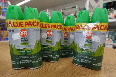 4 oz OFF! Deep Woods Dry Personal Bug Spray 2-Pack