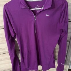 Nike Running Women’s Dri-Fit Small