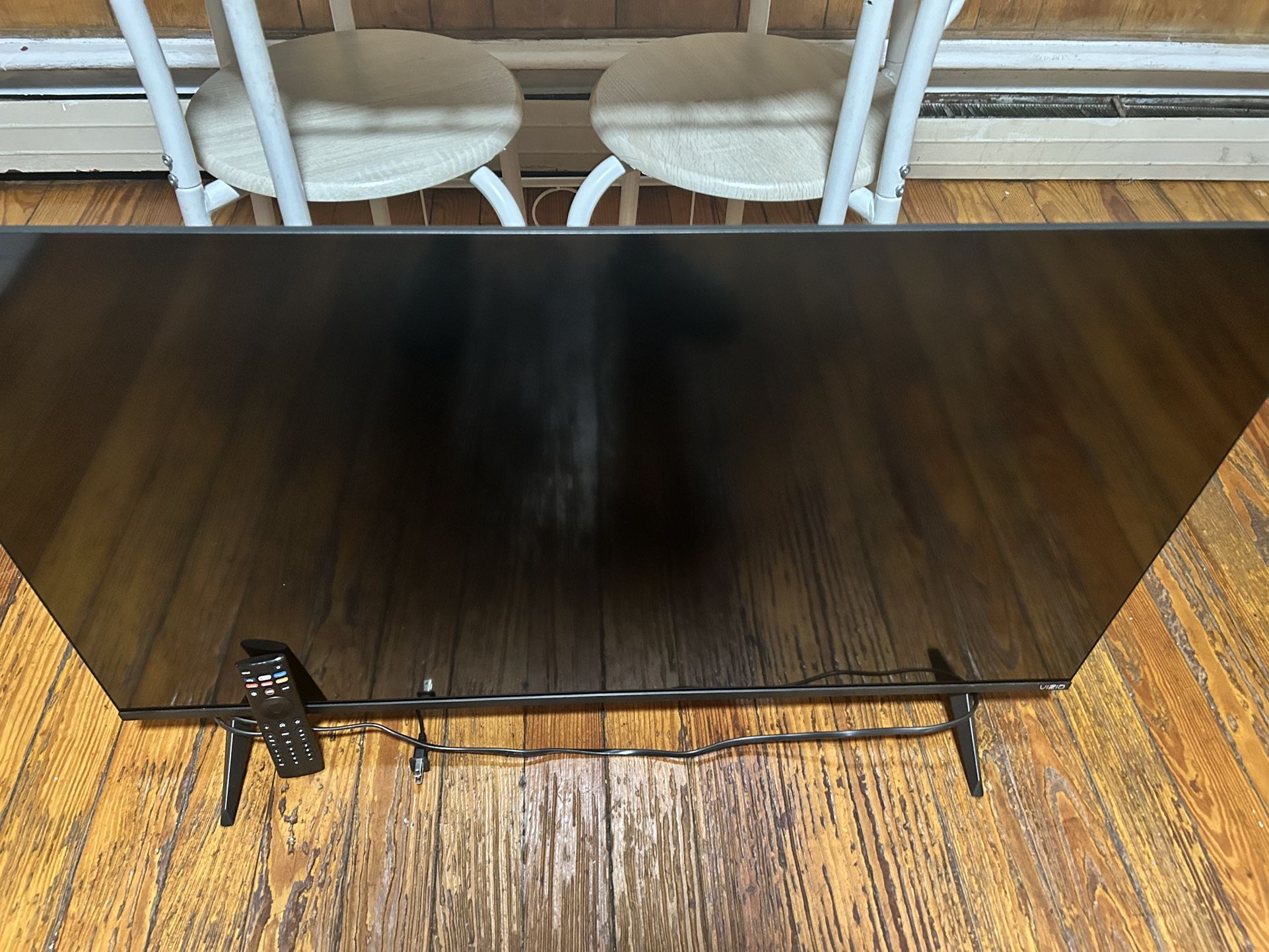 Vizio 43”