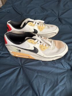 Men’s Nike size 10.5