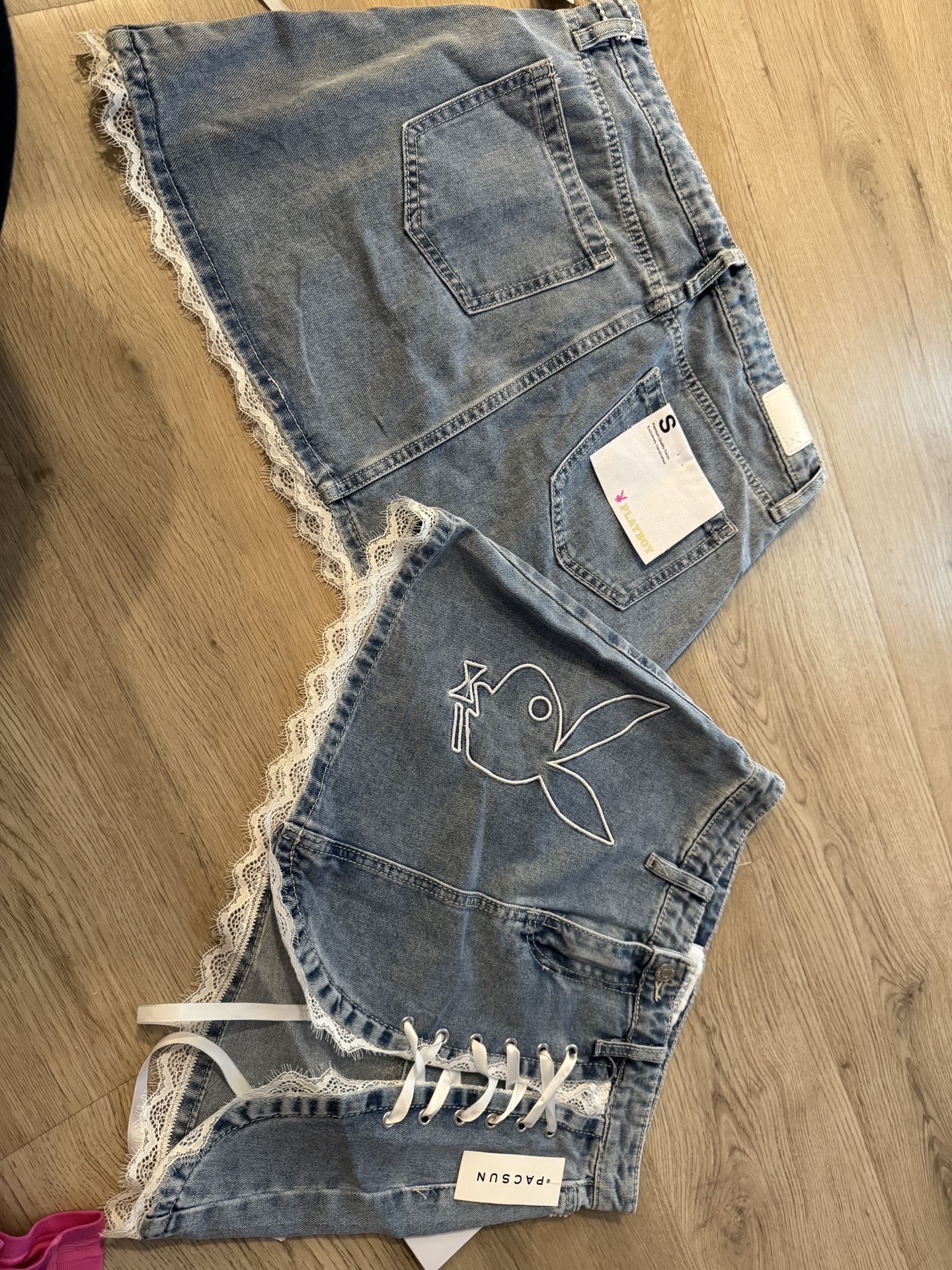 skirt playboy