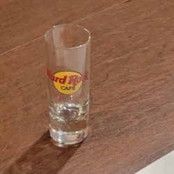 Hard Rock Cafe New York Shot Glass Red letters. Perfect shape, display 
item. Perfect shape, display item.
Please see my newly added collection of Har