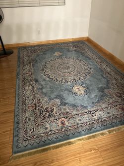 Turkish Area Rug (8x10) – Blue Medallion Design