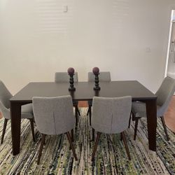 Wood Table Need Gone AUG 4th