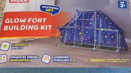 SyncFun Glow Fort Building Kit