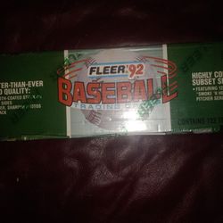 Factory Sealed Box  1992 Fleer Baseball Cards 
