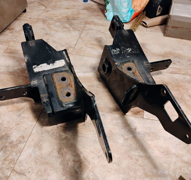 2007-2021 Toyota TUNDRA Snow Plow Mounts By Fisher