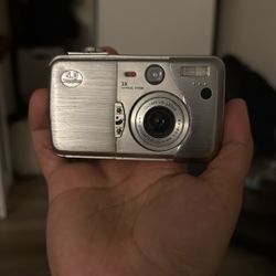 Olympus Camedia C-50 Zoom 5mp Digital Camera For PARTs