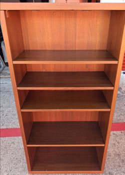 Book shelf 30x60x16in