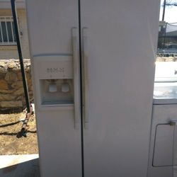 Whirlpool Refrigerator